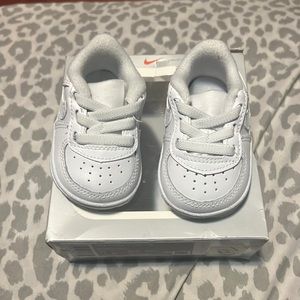 Soft Bottom White Air Force 1